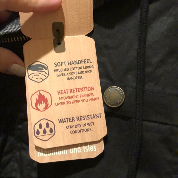 Mountain and Isles Hooded Jacket - Picture 8 of 8